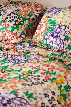 Dahlia Bedding Set