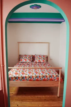 Margarite Bedding Set